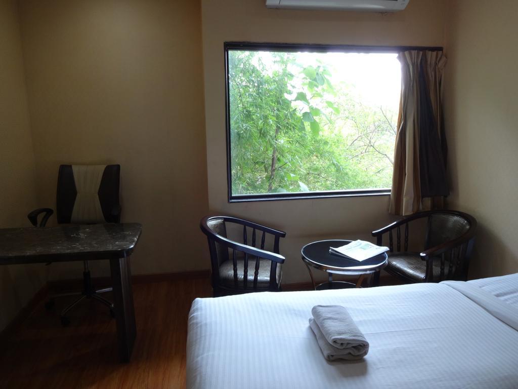 Sheetal International Rain Basera Raipur (Chhattisgarh) Phòng bức ảnh