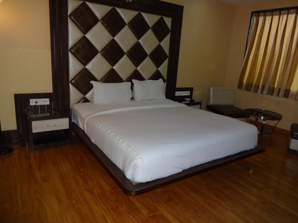 Sheetal International Rain Basera Raipur (Chhattisgarh) Phòng bức ảnh
